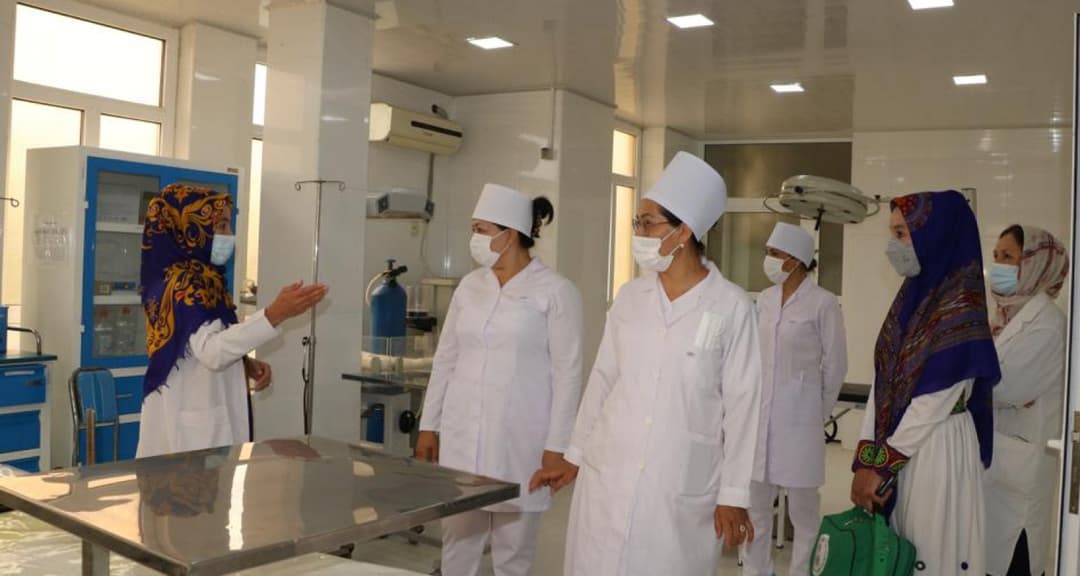 Türkmen lukmanlary Owganystanda işe başladylar