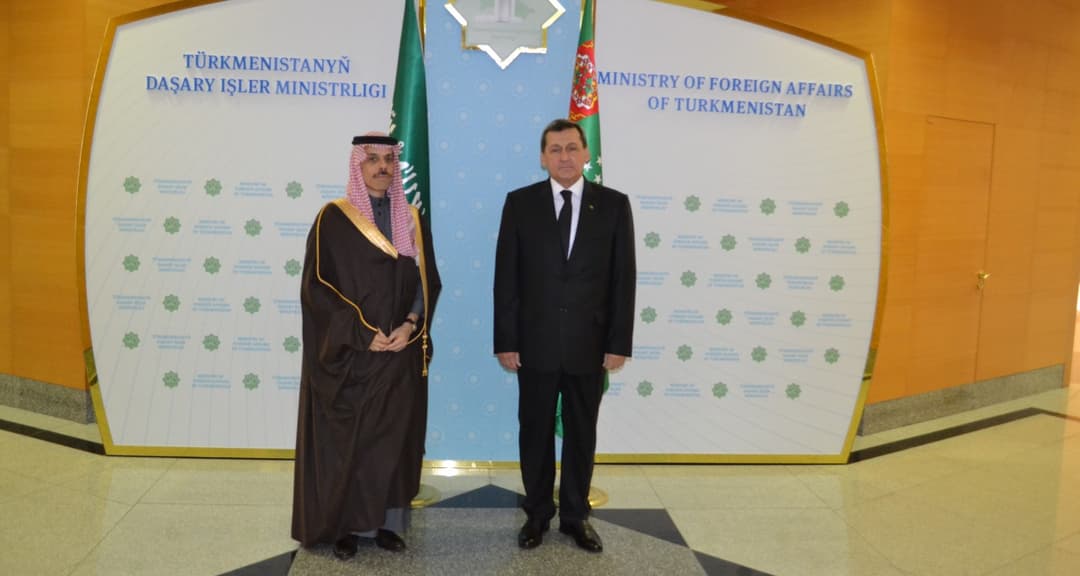 Главы МИД Туркменистана и Саудовской Аравии провели переговоры в Ашхабаде