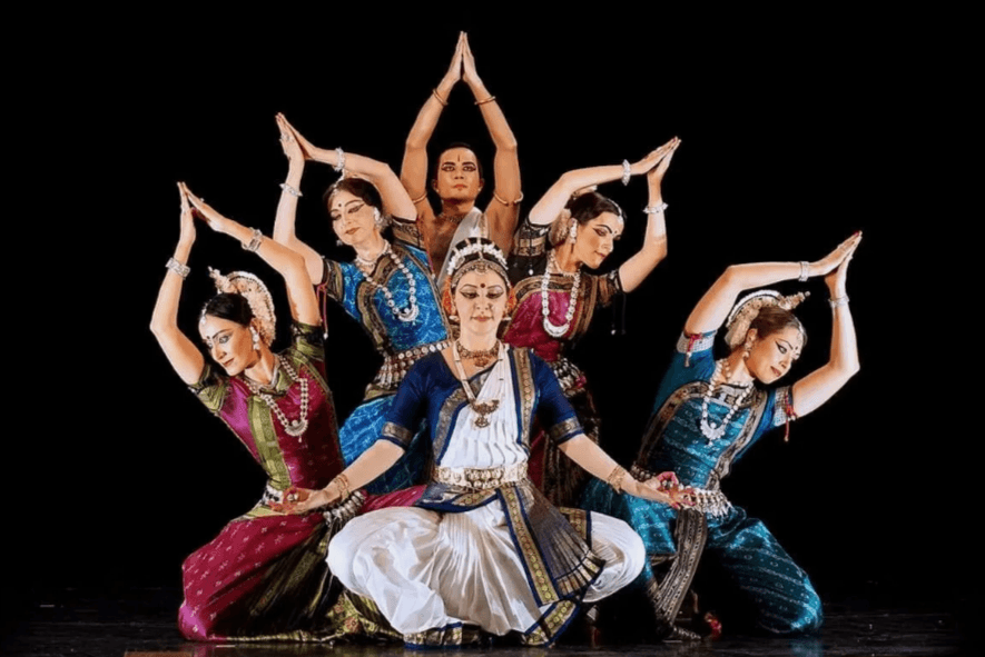 Hindistanyň Aşgabatdaky ilçihanasy konserte çagyrýar