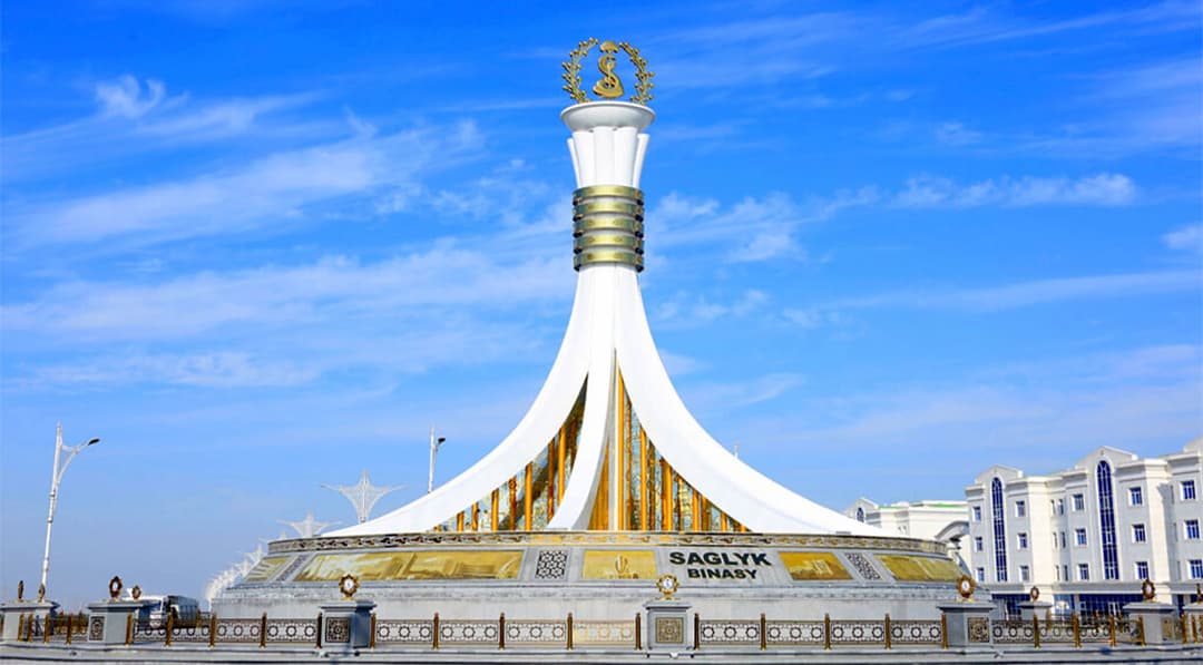 Сердар Бердымухамедов выступил за сотрудничество в медицине и спорте с арабскими странами и предложил провести в Туркменистане два крупных мероприятия