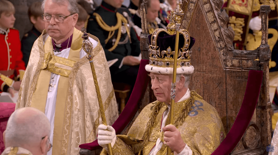 В Лондоне короновали Карла III
