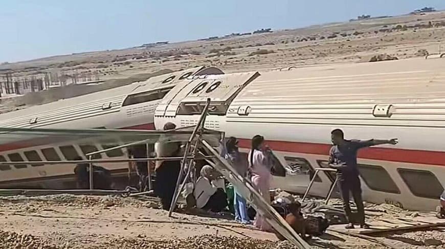 Müsürde otly demir ýoldan agdy, heläk bolanlar bar