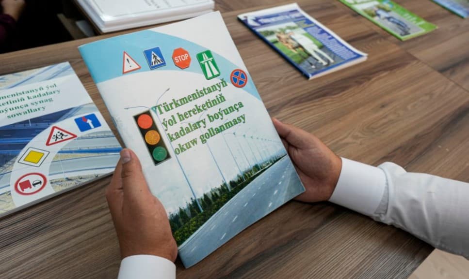 Марыйский филиал Объединения автомобильных школ приглашает на курсы вождения