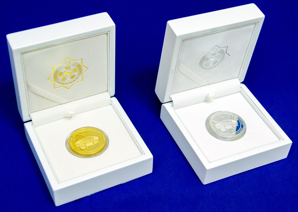 Туркменистан выпустил новые образцы банкнот и памятные монеты к Играм «Ашхабад 2017»