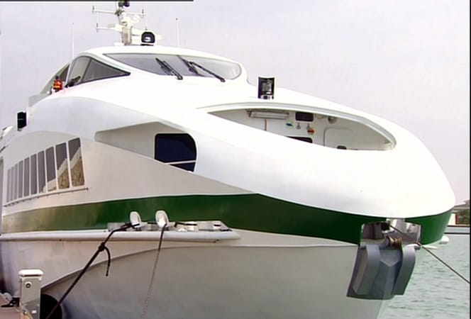 The Head of Turkmenistan made a sea trip on a new excursion ship