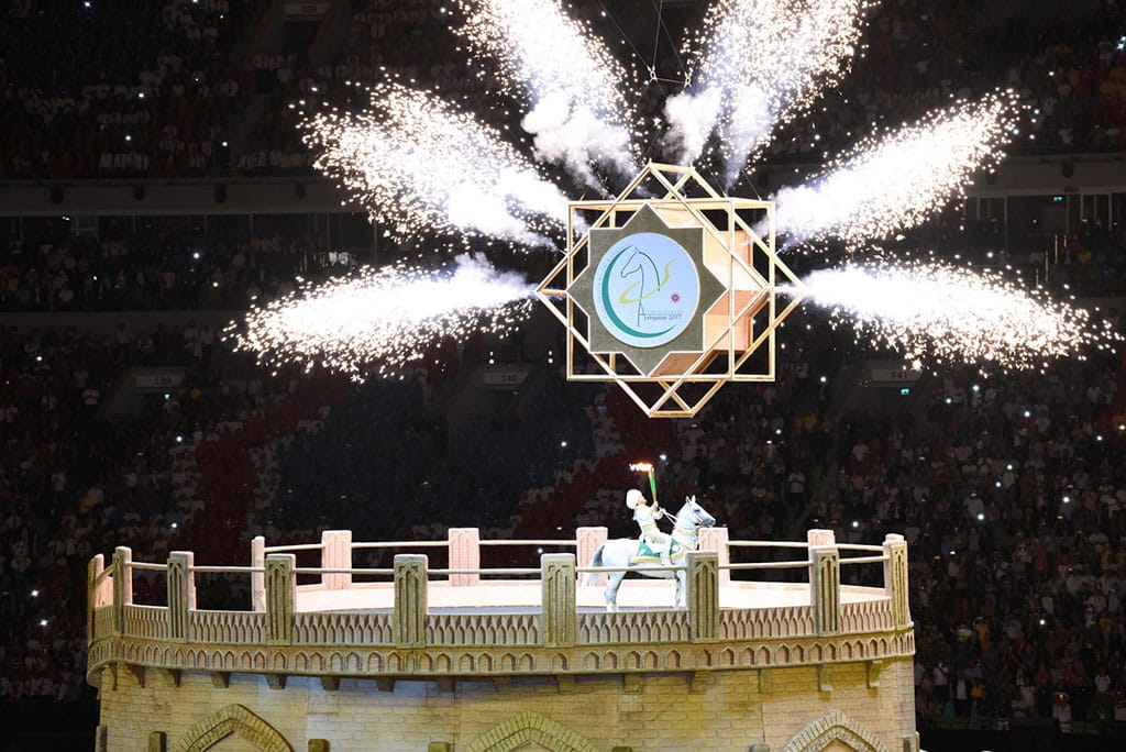 Пыгы Байрамдурдыев рассказал, как зажигал огонь Игр «Ашхабад 2017»