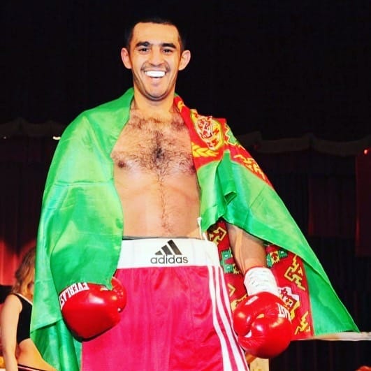 Профессиональный боксер из Туркменистана Сердар Худайбердыев возобновляет карьеру