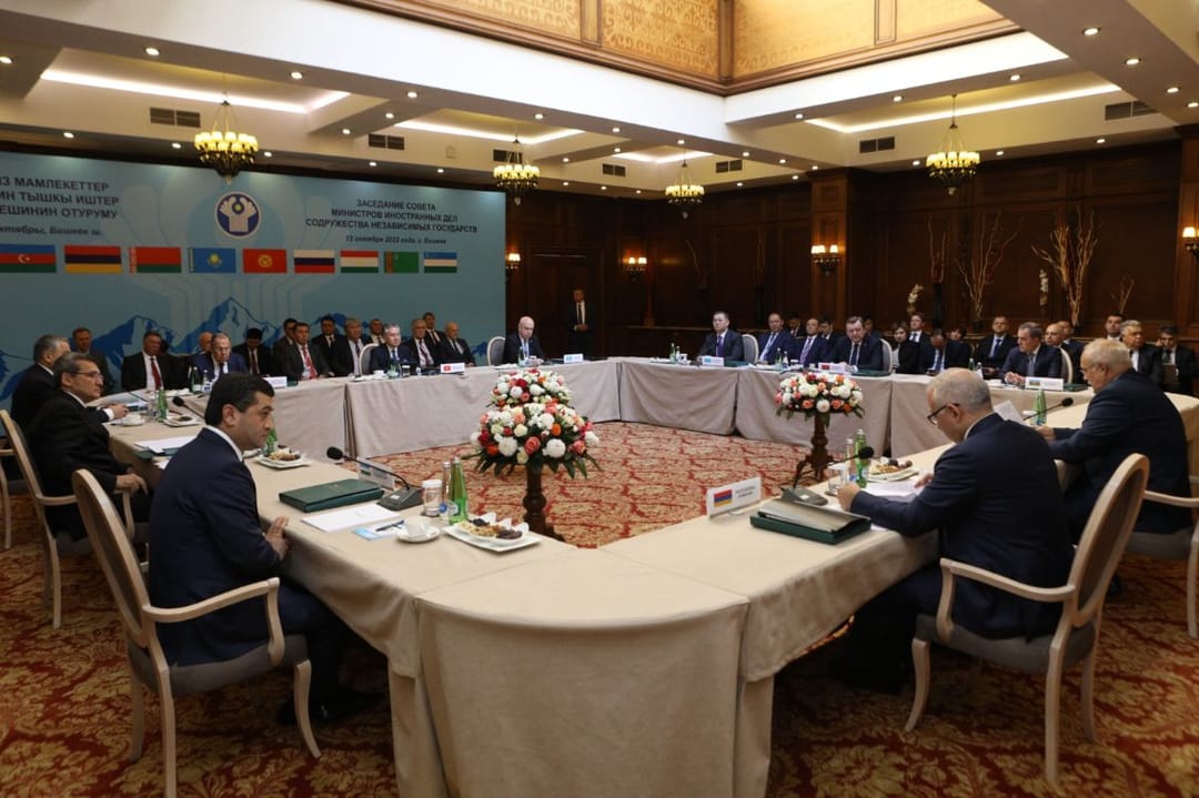 Глава МИД Туркменистана обсудил сотрудничество с коллегами по СНГ