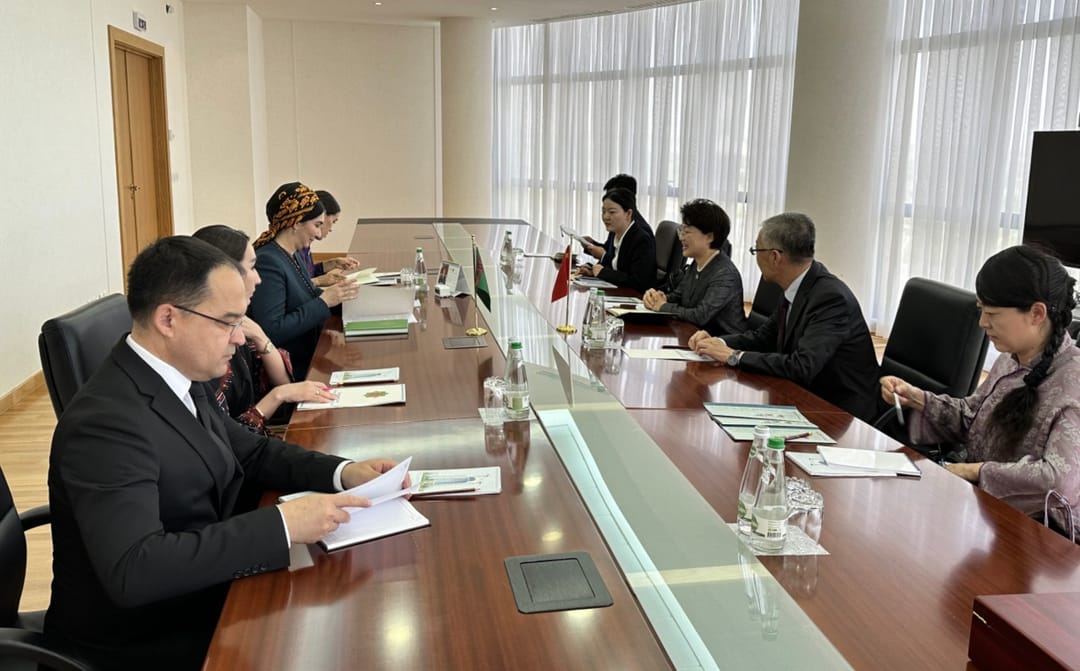 Hytaý Türkmenistany «Ýüpek ýoly» halkara medeni sergisine çagyrdy