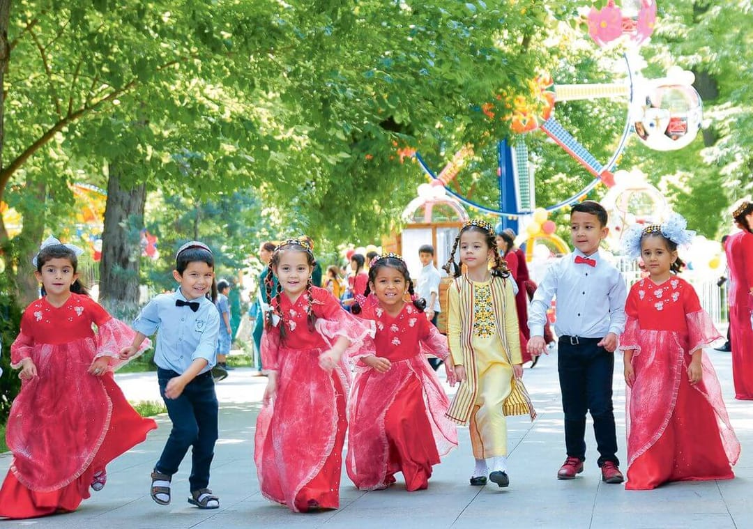 В Туркменистане широко отмечают Международный день защиты детей