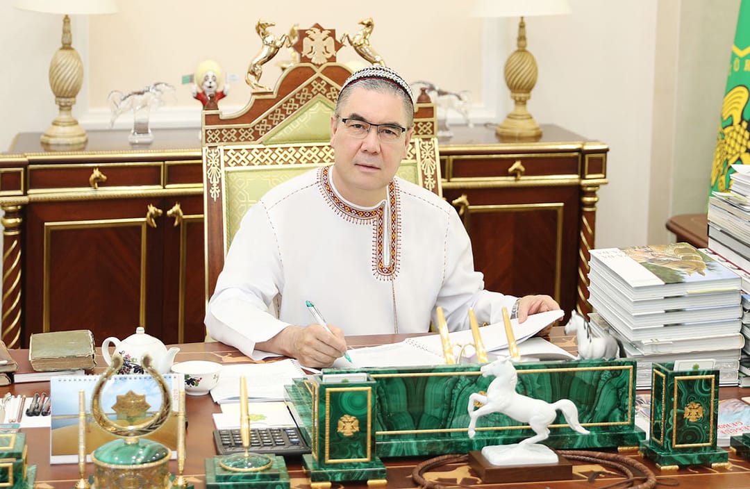 Президент Туркменистана создал новое произведение