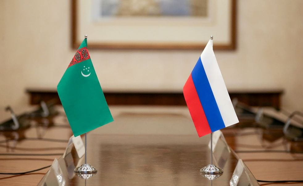 Президент Туркменистана утвердил новый состав комиссии по экономическому сотрудничеству с Россией