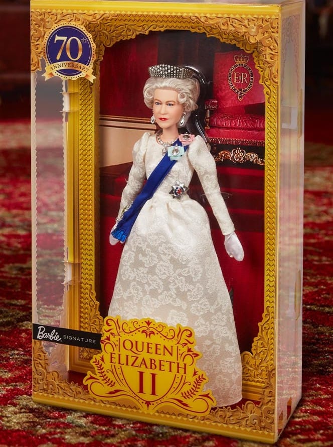 В честь Елизаветы II выпустили куклу Barbie