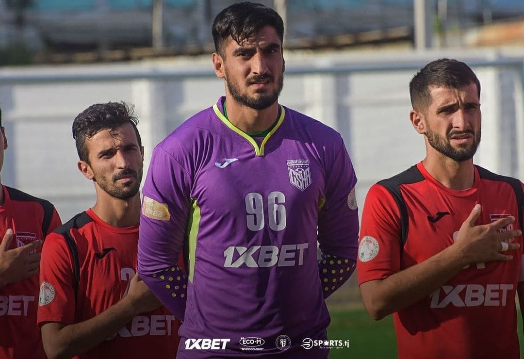 Туркменский вратарь дебютировал в чемпионате Таджикистана