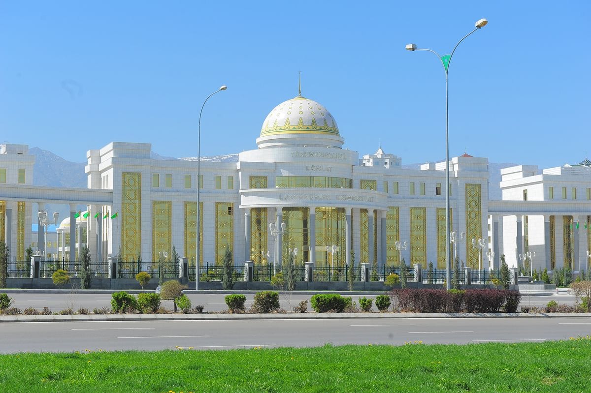Issues of family health and reproduction discussed in Ashgabat