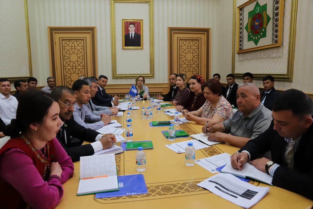 В Лебапе проведен семинар по водной дипломатии