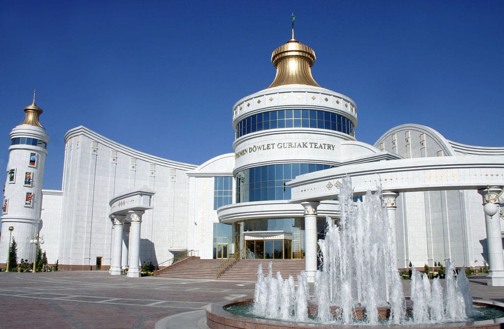 В Туркменистане популярную комедию «Аршин мал алан» представят на сцене театра кукол