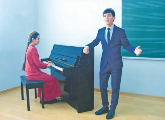 В Ашхабаде прошел конкурс юных композиторов 