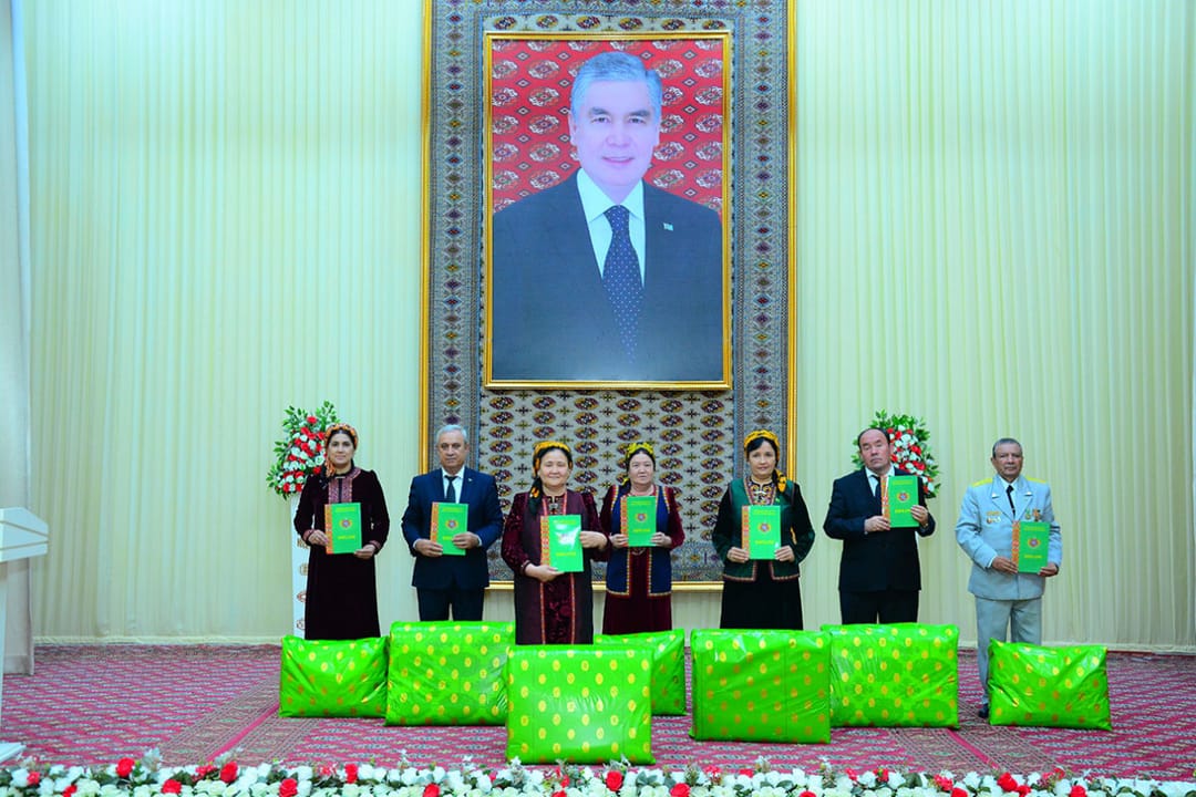 Turkmenistan chose “Teacher of the Year 2021”