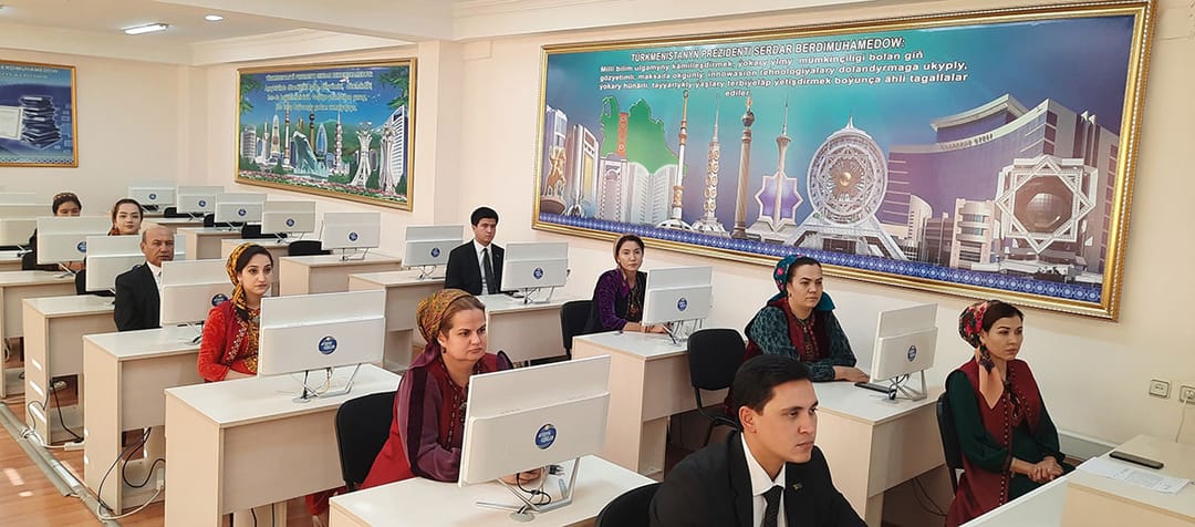 Ýokary okuw mekdepleri bilelikdäki onlaýn-bilim maslahatyny geçirdiler