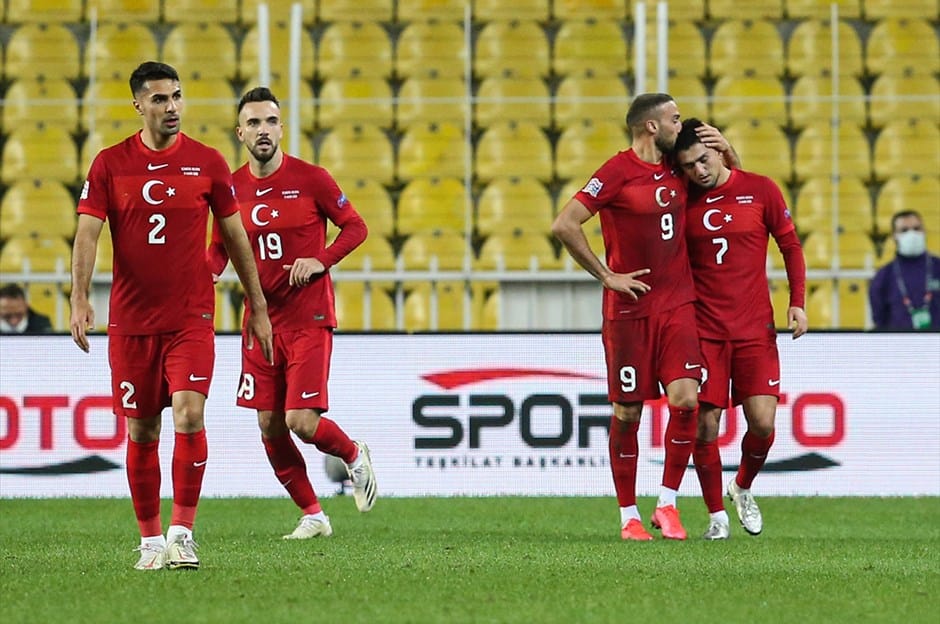 Türkiýäniň ýygyndysy 36 ýyldan soň Russiýanyň ýygyndysyny ilkinji gezek ýeňlişe sezewar etdi