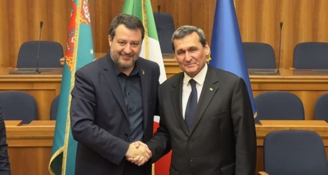 Türkmenistan we Italýa ulag pudagynda hyzmatdaşlyk boýunça gepleşikleri geçirdiler