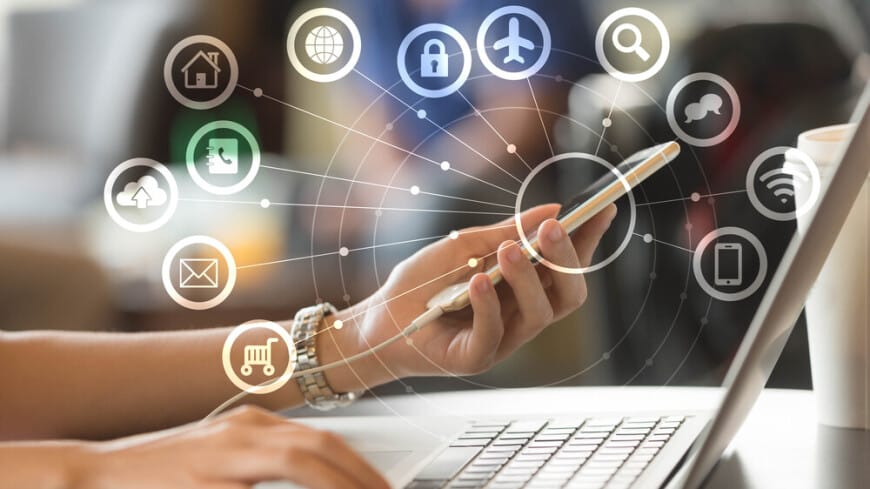 Alymlar: internet adamyň aňyna zyýan ýetirmeýär