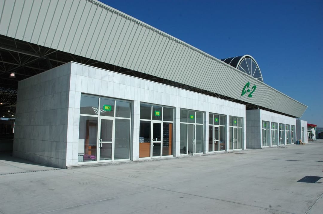 «Altyn asyr» Gündogar bazary işläp başlar