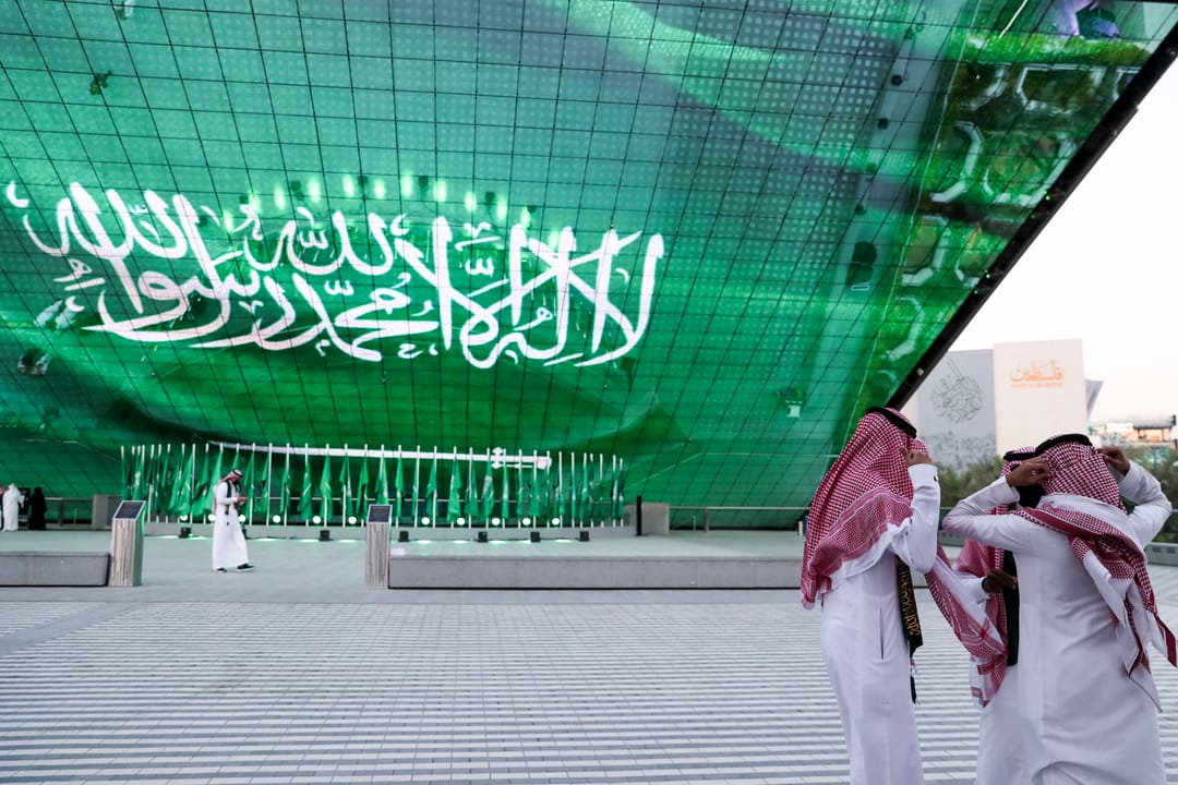 Гурбангулы Бердымухамедов поздравил короля Саудовской Аравии с национальным праздником