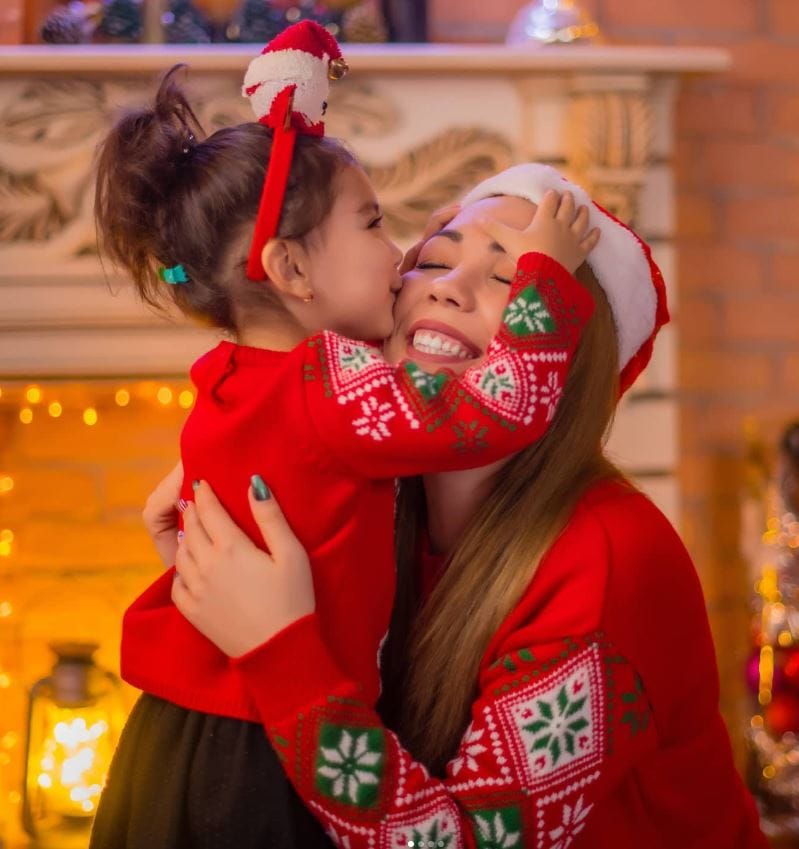 2023-nji ýylyň nyşany — towşanjyk bilen «ms studio» fotostudiýasynda Täze ýyl fotosessiýasy