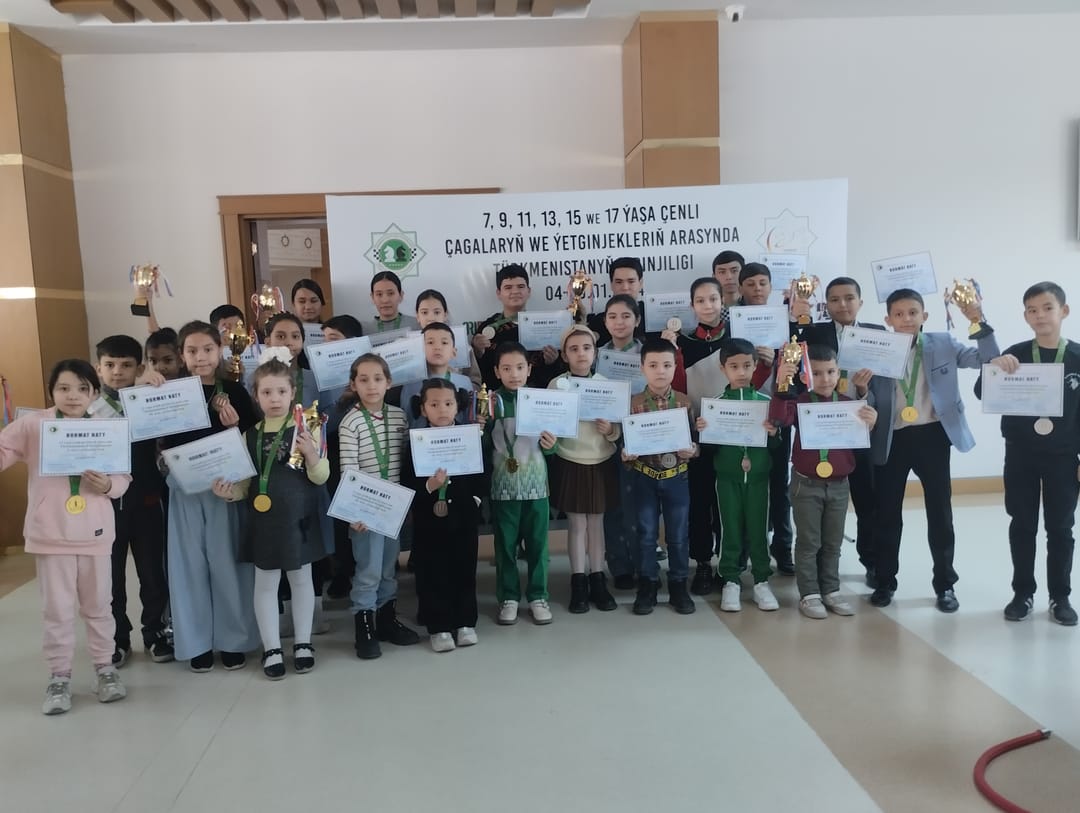 Täk ýaşly ýetginjekleriň arasynda küşt boýunça Türkmenistanyň birinjiligi geçirildi