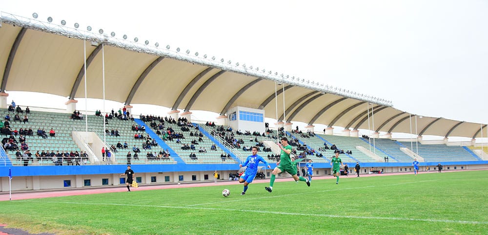 Дубль Дурдыева помог «Ахалу» обыграть «Алтын асыр» в первом полуфинальном матче Кубка Туркменистана