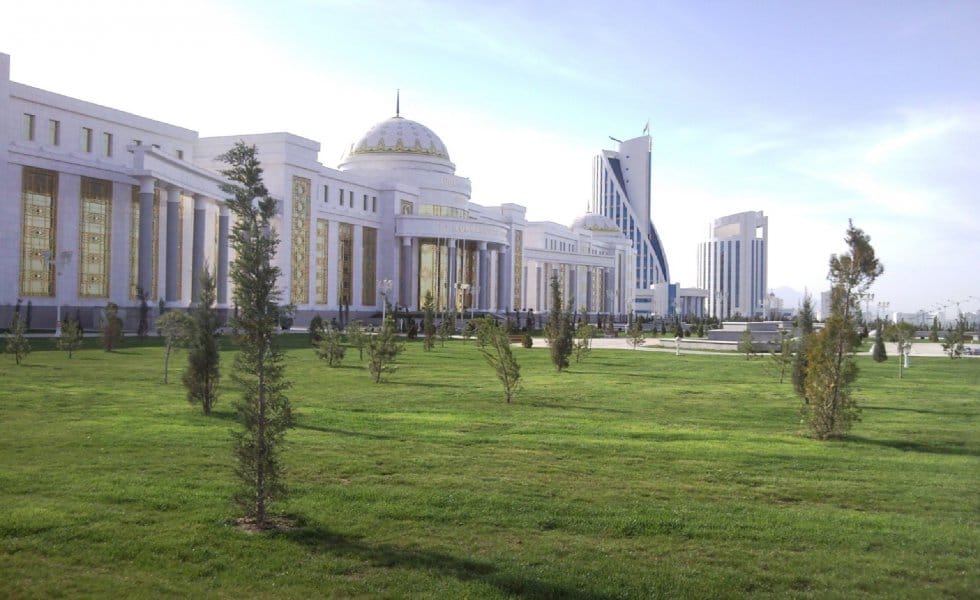 В медицинском вузе Туркменистана проведена олимпиада по цифровой экономике