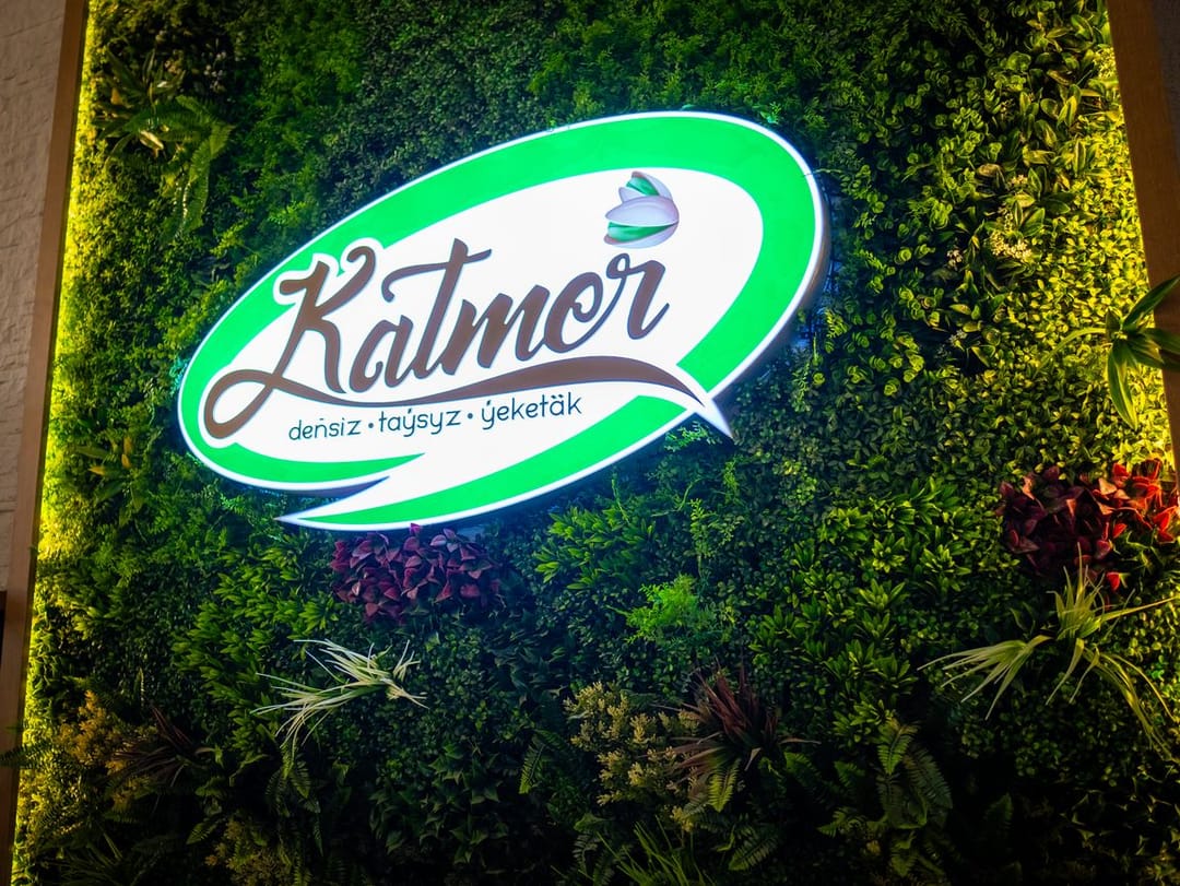 «Katmer» kafesi Oraza aýynda agzaçara çagyrýar