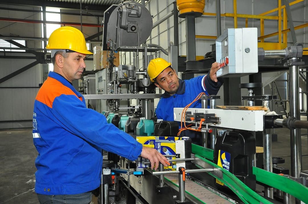 Добывающие нефть и газ компании в Туркменистане получили право на их переработку