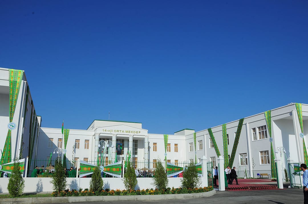 Пять новых школ открылись в Туркменистане по случаю начала учебного года