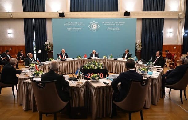 Gurbanguly Berdimuhamedow TDG-niň Aksakgallar geňeşiniň 2025-nji ýyldaky ikinji mejlisini Türkmenistanda geçirmegi teklip etdi