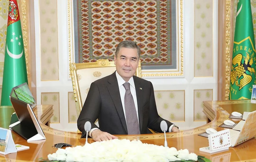 Gurbanguly Berdimuhamedowyň «Türkmenistanyň dermanlyk ösümlikleri» atly kitabynyň 15-nji jildi okyjylara gowuşdy