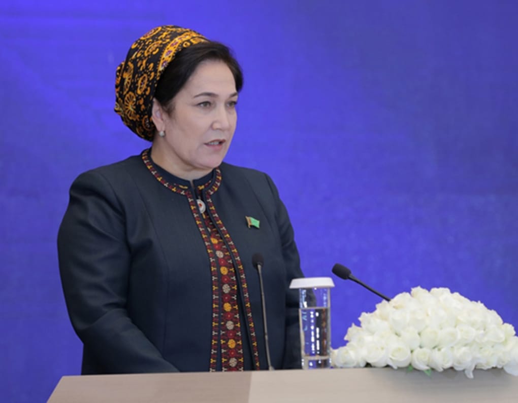 Gülşat Mämmedowa Kubanyň ilçisinden ynanç hatyny kabul etdi