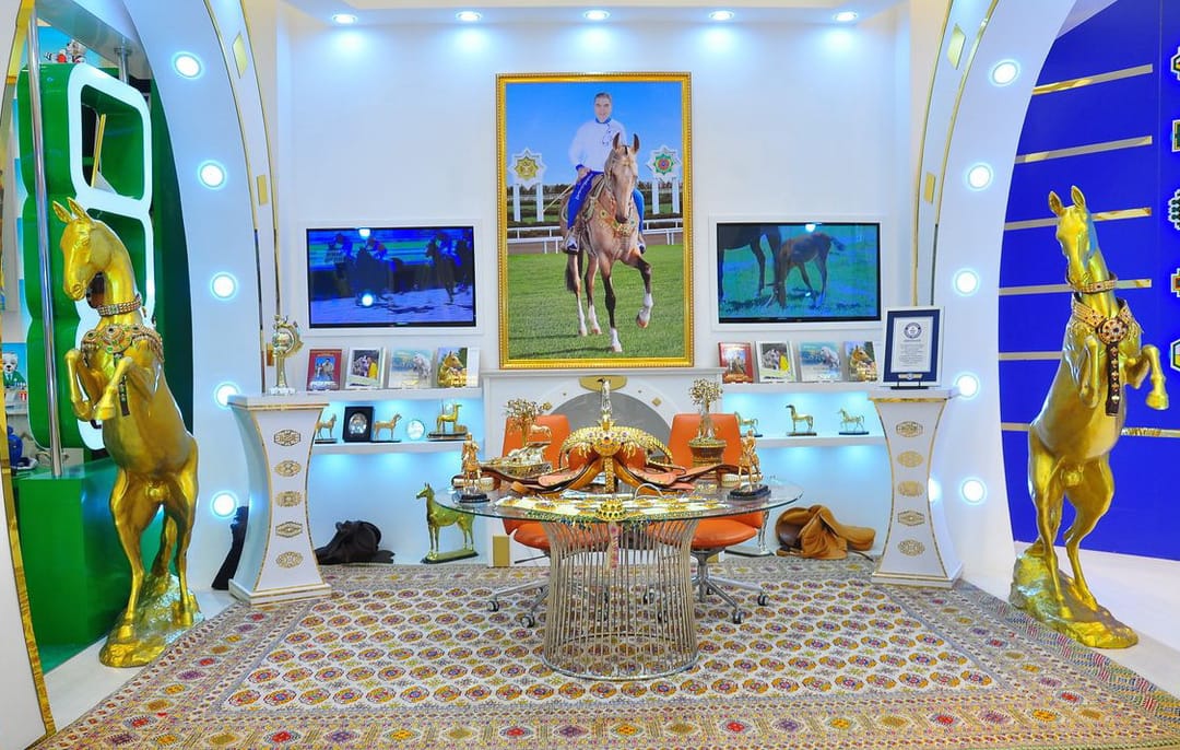 Второй день Международной выставки посвящен агропромышленному комплексу Туркменистана