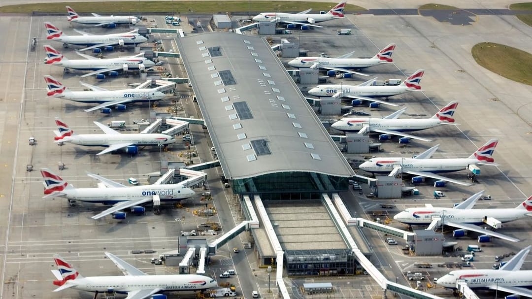 Europe plans to lift the ban on the use of mobile communications on board aircraft