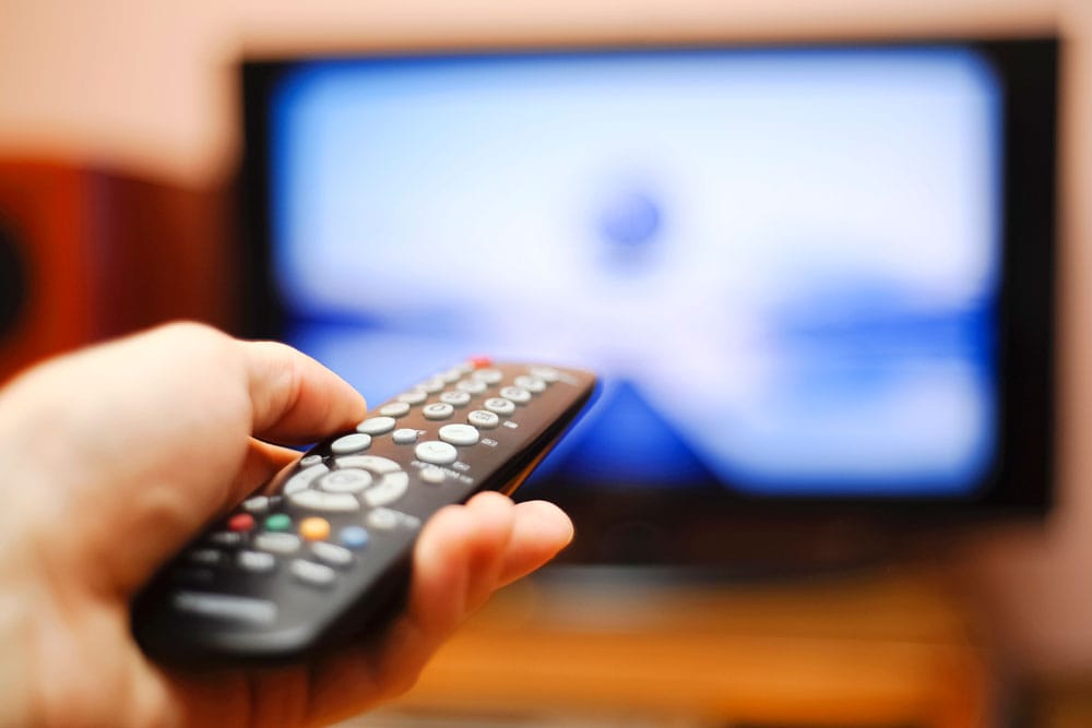 «Samsung» täze telewizorlaryna emeli aň ulgamyny ornaşdyrmakçy