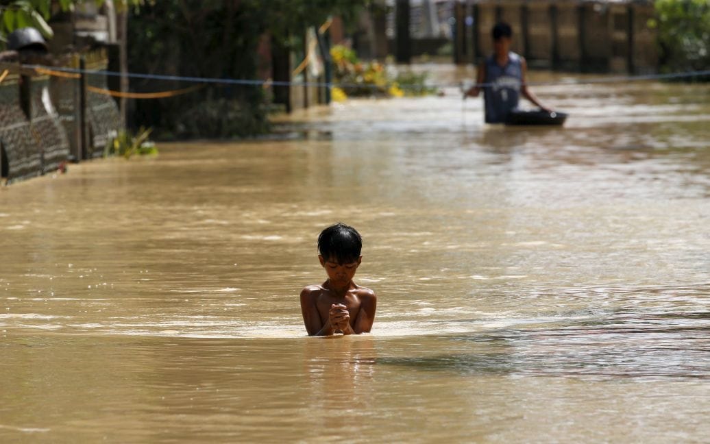 Filippinlerde on adam sil joşmasyndan heläk boldy