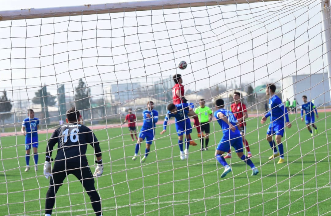 Türkmen futbolyndaky transferler: çempionatyň başlanmagynyň öň ýanyndaky geçişler