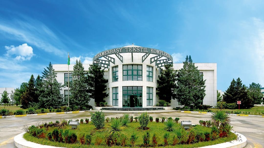 Textile complex Turkmenbashi launched a line of summer products of the brand Nusay