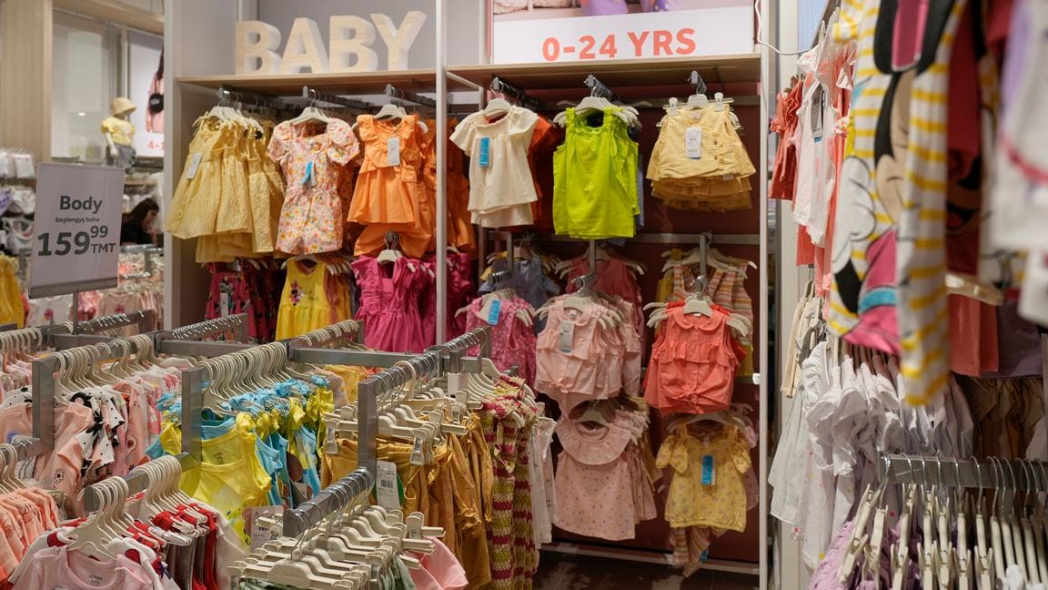 LC Waikiki в ТРЦ «Беркарар» предлагает одежду для малышей из 100% хлопка