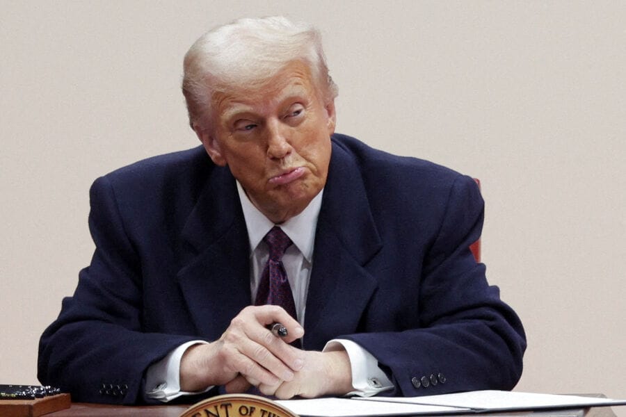 Tramp rus režissýory Gaýdaýyň filminde surata düşmek isläpdir