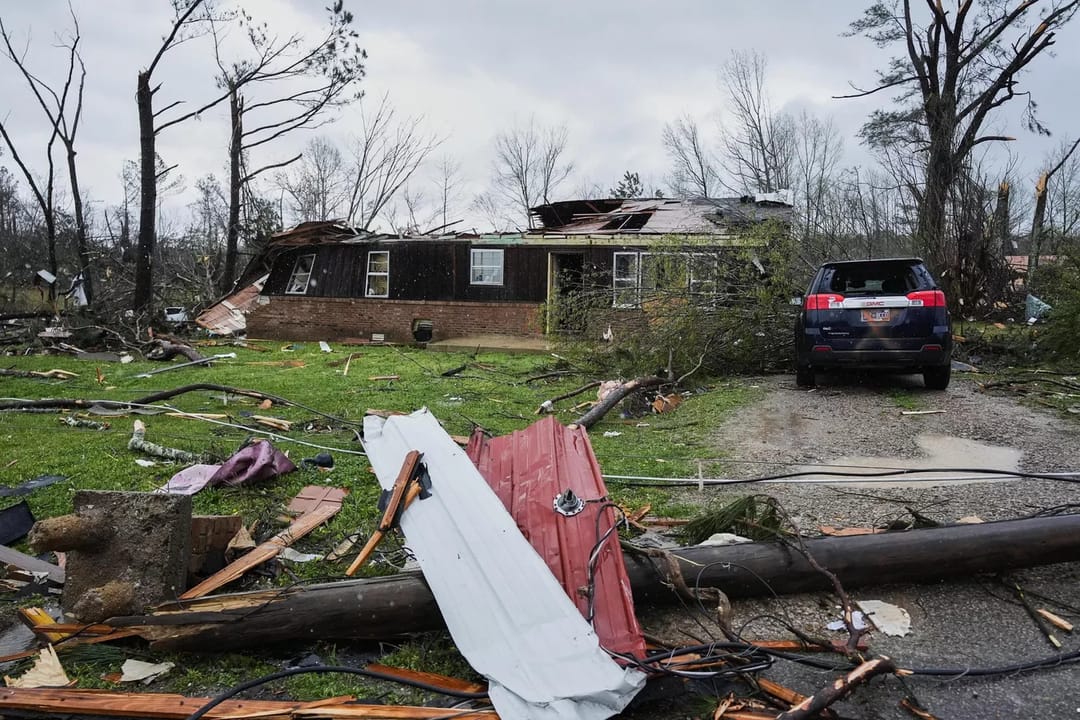 ABŞ-da howanyň ýaramazlaşmagy sebäpli 15 adam pida boldy