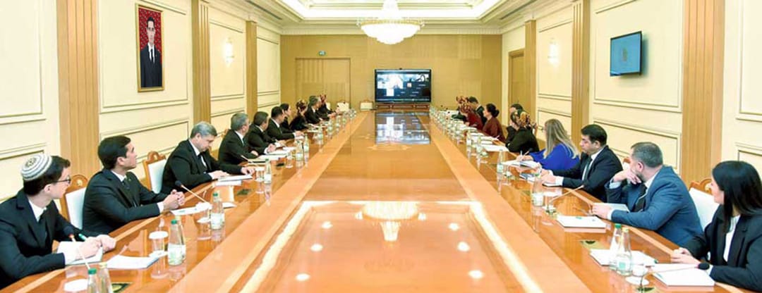 В Ашхабаде состоялся диалог международных дизайнеров