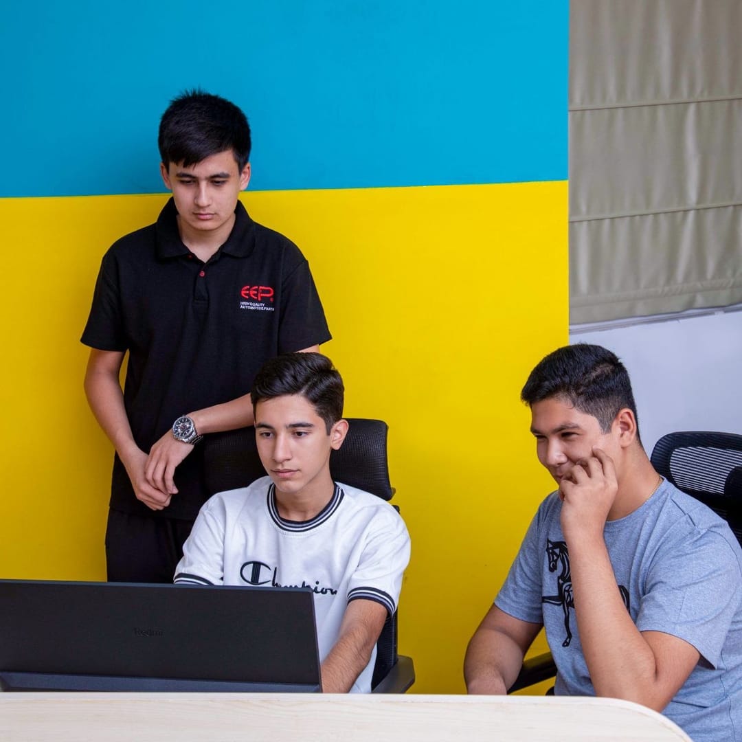 The KiberOne Programming School and the AMAKids Academy for the Development of Children's Intelligence are opening enrollment